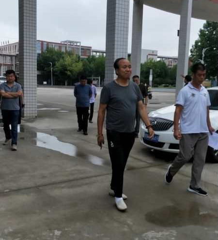 盧氏縣教育局,財政局對盧氏一高節電產品工程進行驗收！(圖2)